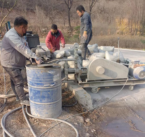 立山路面下沉注浆